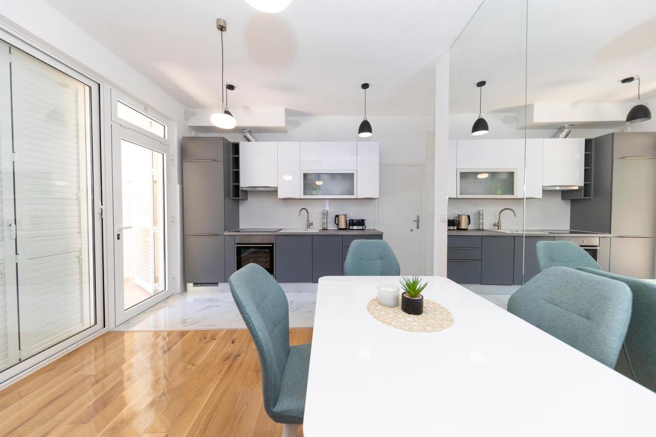 Duffys Apartman Zára Kültér fotó
