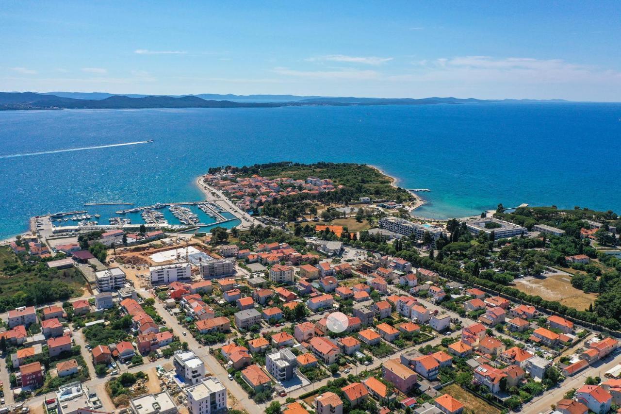 Duffys Apartman Zára Kültér fotó