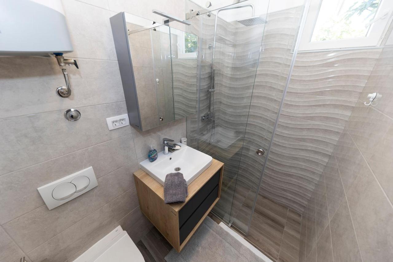 Duffys Apartman Zára Kültér fotó